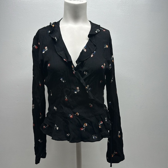 Rails Simone Blouse Wrap Top Long Sleeve Shirt Floral Rayon Black Size Small - Picture 5 of 10